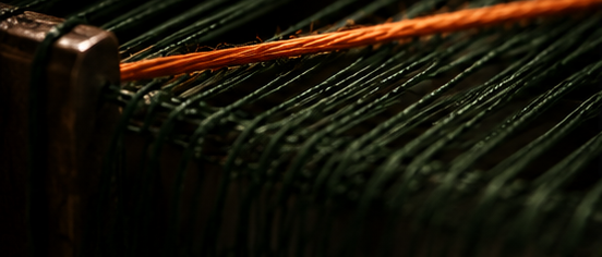 Ordered warp threads on the loom